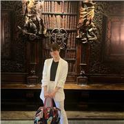 Storica dell'arte offre lezioni di storia dell'arte, storia e lingua e letteratura italiana per le scuole di ogni ordine e grado
